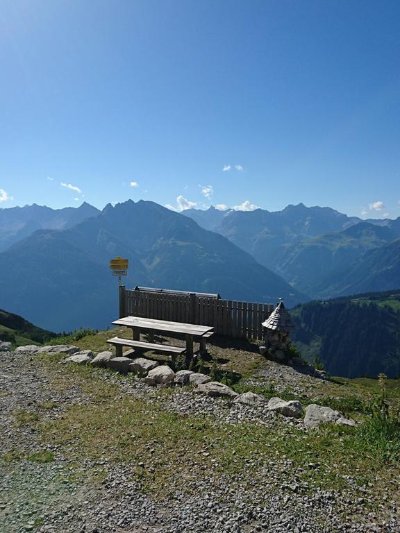 Ferienhaus Lechtaler Alpen Бах Экстерьер фото