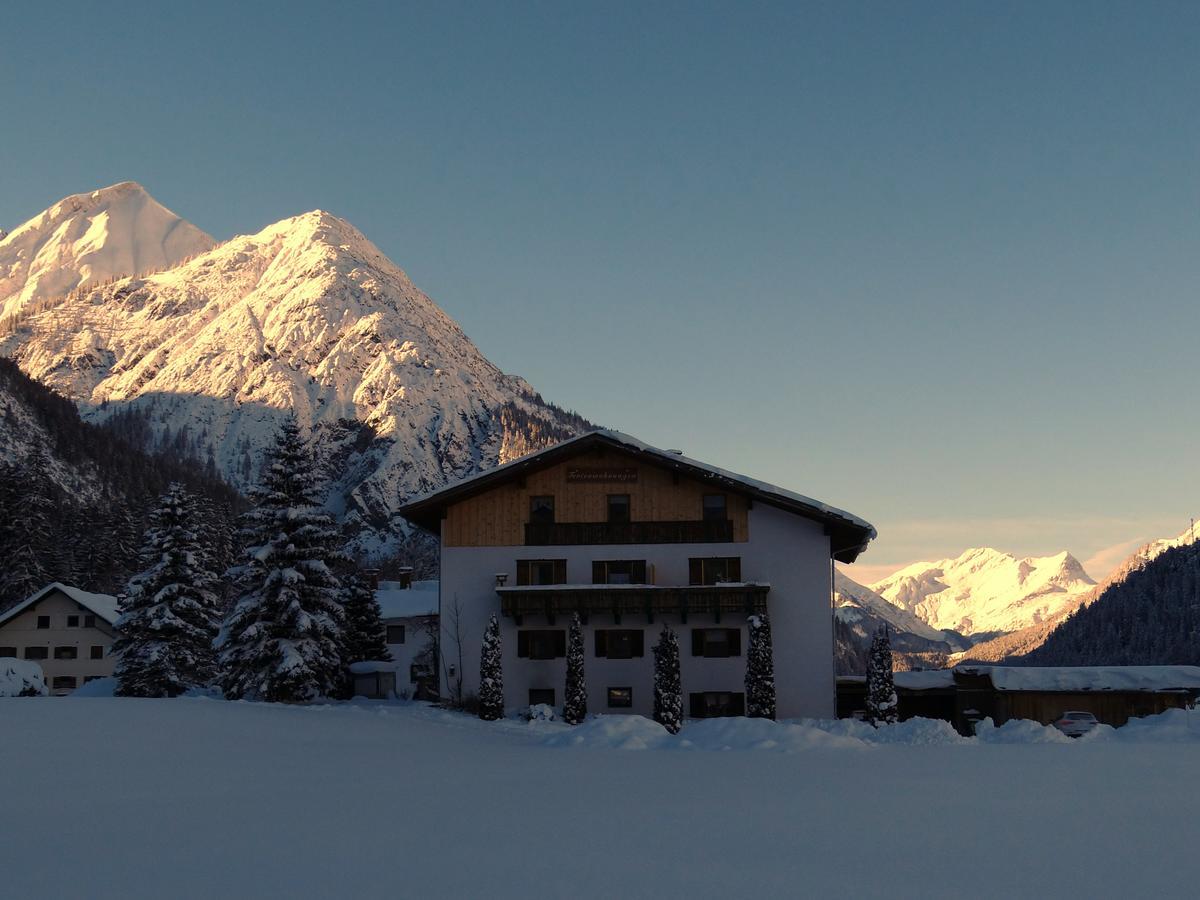 Ferienhaus Lechtaler Alpen Бах Экстерьер фото